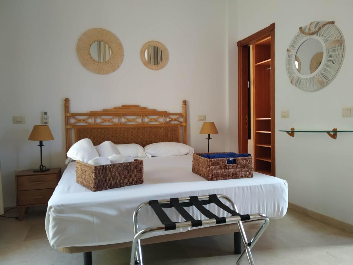Casas De Tauro Villa La Playa de Tauro Luaran gambar